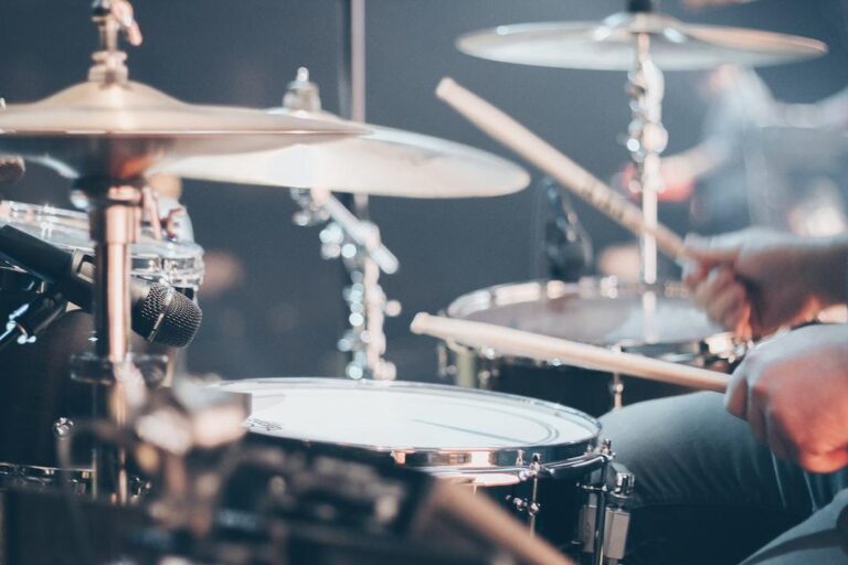 How to Mix Drums: Step-by-Step Guide to a Punchy Drum Bus